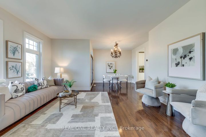 Photo 3 at 1426 Redwing Court, WT West Oak Trails, Oakville