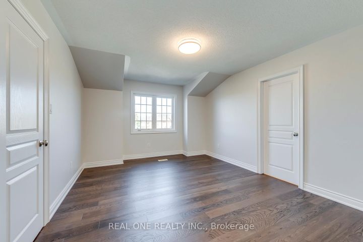 Photo 36 at 1426 Redwing Court, WT West Oak Trails, Oakville