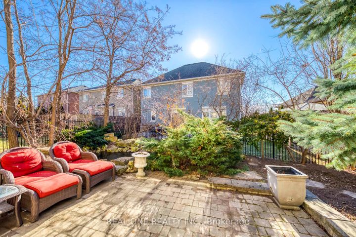 Photo 47 at 1426 Redwing Court, WT West Oak Trails, Oakville