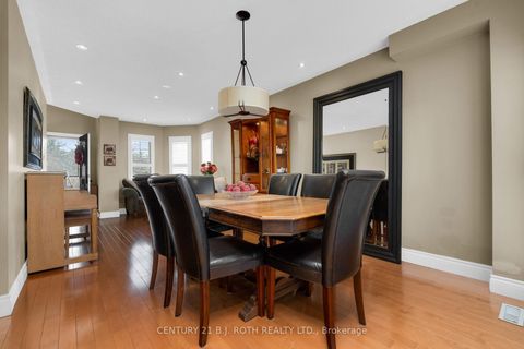 Photo 11 at 136 Loon Avenue, Painswick South, Barrie