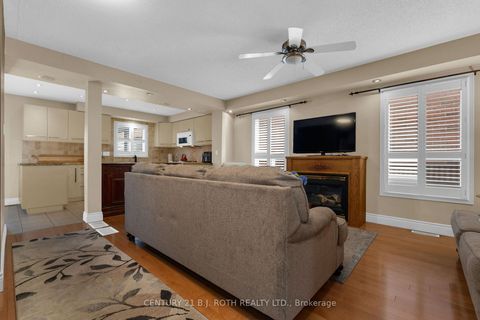 Photo 18 at 136 Loon Avenue, Painswick South, Barrie