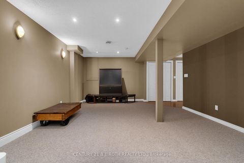 Photo 33 at 136 Loon Avenue, Painswick South, Barrie