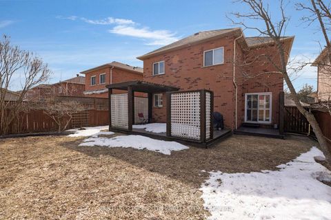 Photo 40 at 136 Loon Avenue, Painswick South, Barrie
