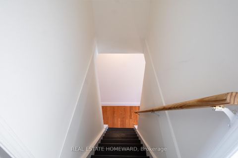 Photo 25 at 52 Balfour Avenue, East York, Toronto