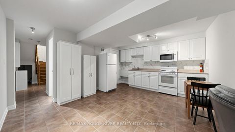 Photo 28 at 186 Brandon Avenue, Junction, Toronto