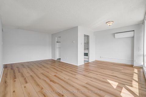 Photo 9 at 405 - 1801 O'connor Drive, Victoria Village, Toronto