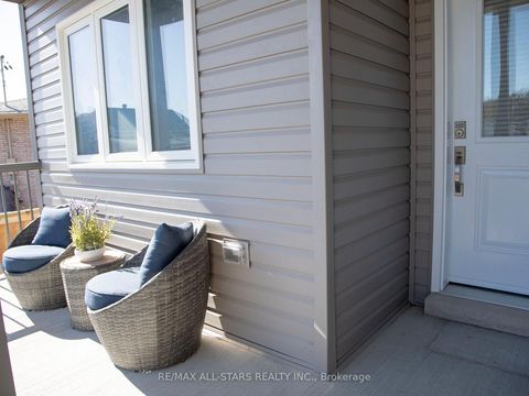 Photo 2 at 8 Georgina Street, Sutton & Jackson's Point, Georgina