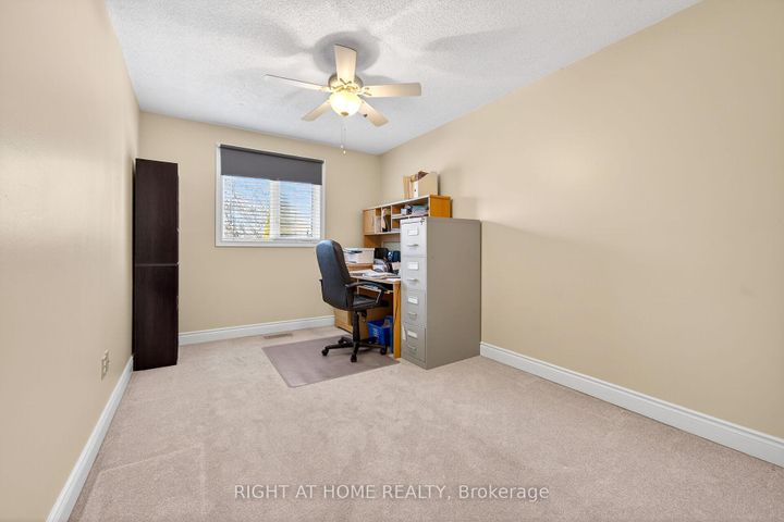 Photo 28 at 32 Perthshire Court, Barnstown, Hamilton