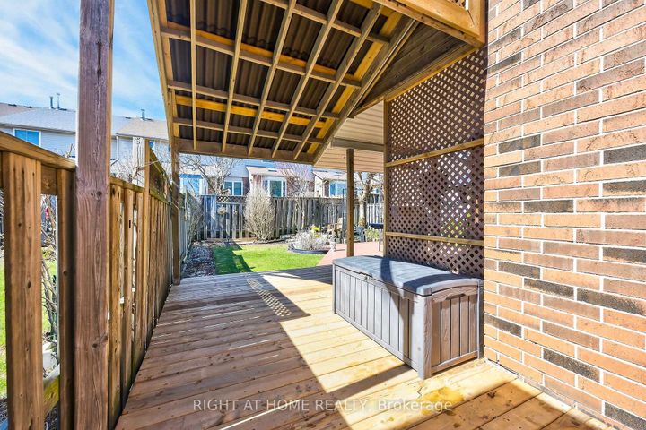 Photo 37 at 32 Perthshire Court, Barnstown, Hamilton