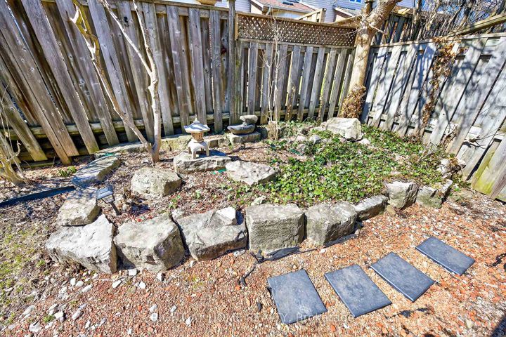 Photo 41 at 32 Perthshire Court, Barnstown, Hamilton