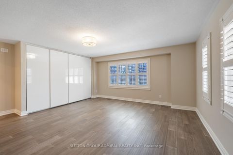 Photo 25 at 150 Rockwood Crescent, Beverley Glen, Vaughan