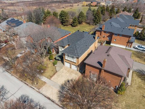 Photo 34 at 150 Rockwood Crescent, Beverley Glen, Vaughan