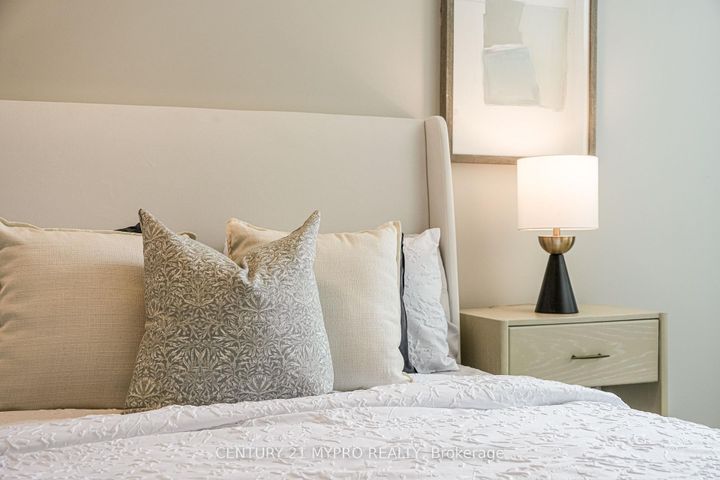 Photo 21 at 17 Town Centre Court, Bendale, Toronto