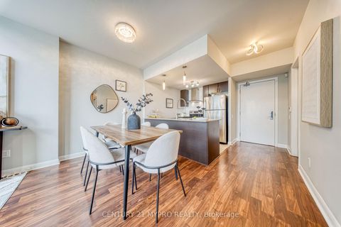 Photo 11 at 17 Town Centre Court, Bendale, Toronto