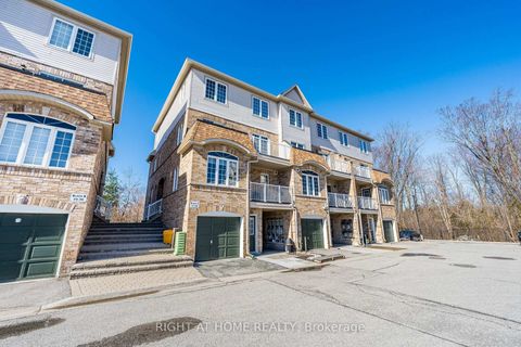 Photo 1 at 40 - 200 Mclevin Avenue, Malvern, Toronto