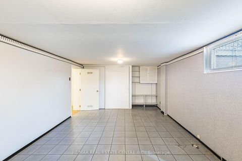 Photo 22 at 39 Bradstock Road, Humbermede, Toronto