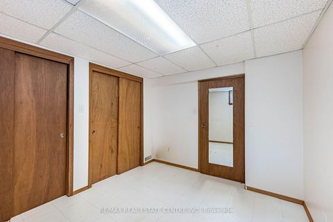 Photo 25 at 39 Bradstock Road, Humbermede, Toronto