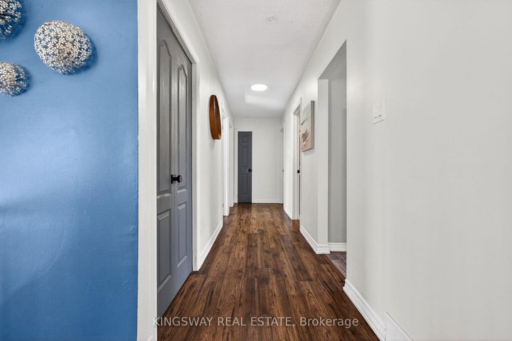 Photo 15 at 602 Clare Place S, Shoreacres, Burlington