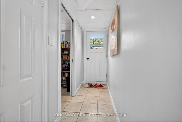 Photo 30 at 602 Clare Place S, Shoreacres, Burlington