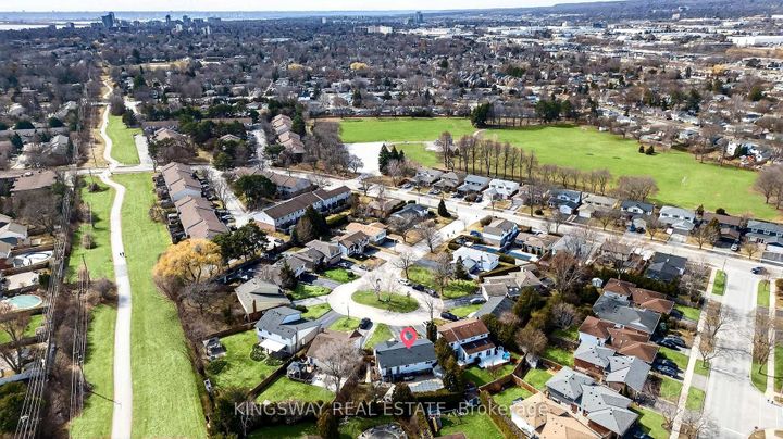 Photo 44 at 602 Clare Place S, Shoreacres, Burlington