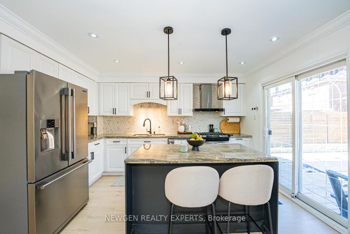 Photo 16 at 19 Stillwater Crescent, Brampton West, Brampton