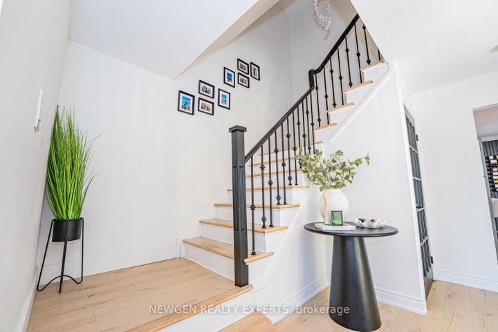 Photo 18 at 19 Stillwater Crescent, Brampton West, Brampton