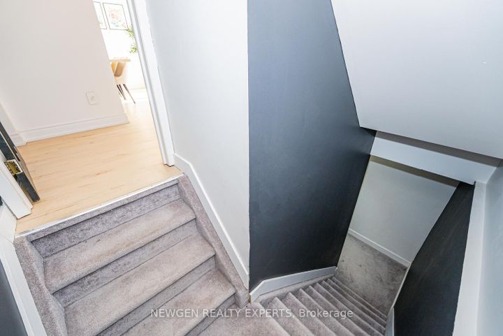 Photo 32 at 19 Stillwater Crescent, Brampton West, Brampton