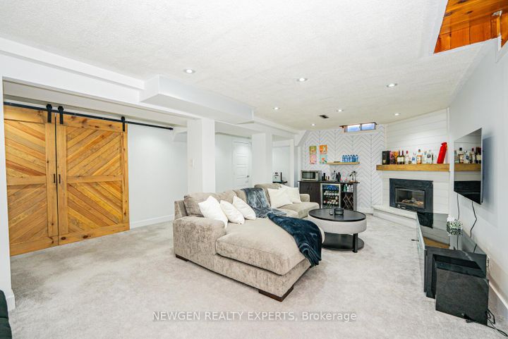 Photo 36 at 19 Stillwater Crescent, Brampton West, Brampton