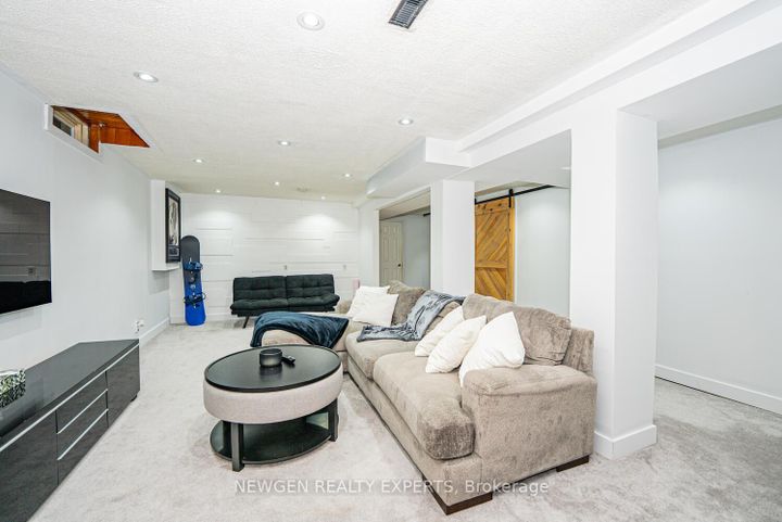 Photo 37 at 19 Stillwater Crescent, Brampton West, Brampton