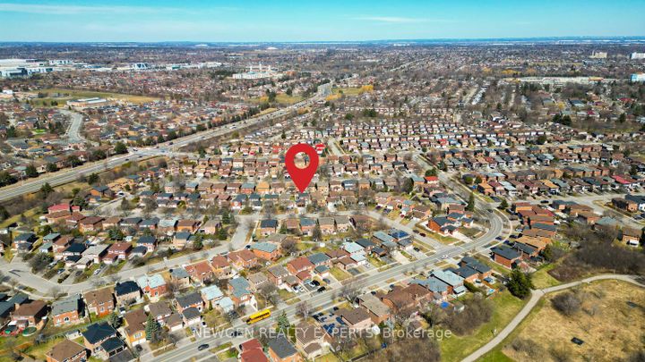 Photo 49 at 19 Stillwater Crescent, Brampton West, Brampton