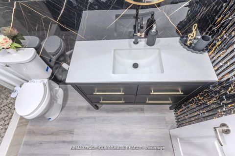 Photo 24 at 1002 - 8501 Bayview Avenue, Doncrest, Richmond Hill