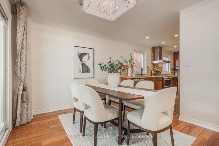 Photo 14 at 97 Pauline Court, Glen Shields, Vaughan