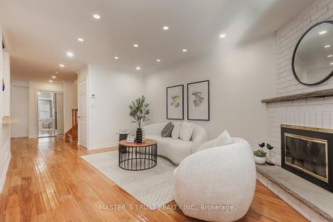 Photo 7 at 97 Pauline Court, Glen Shields, Vaughan