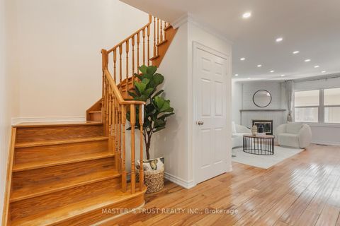 Photo 17 at 97 Pauline Court, Glen Shields, Vaughan