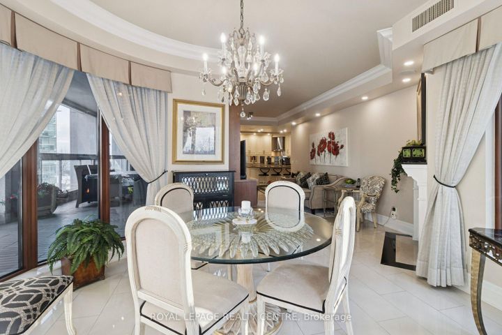 Photo 8 at 220 - 2095 Lake Shore Boulevard W, Mimico, Toronto