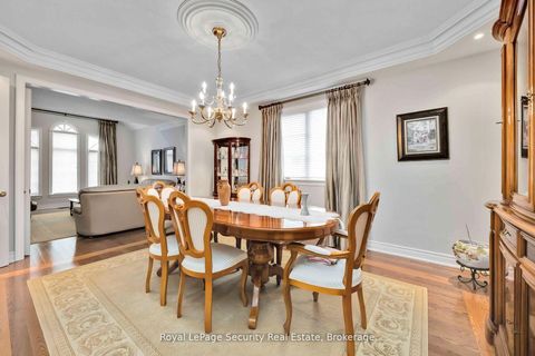 Photo 5 at 27 Gaydon Avenue, Pelmo Park W5, Toronto