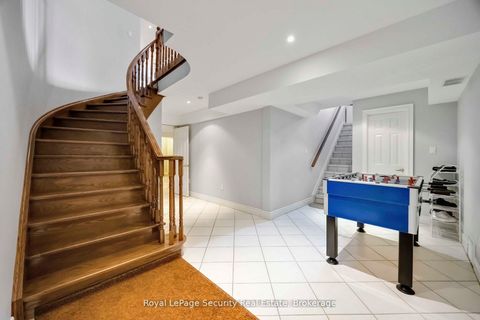 Photo 28 at 27 Gaydon Avenue, Pelmo Park W5, Toronto