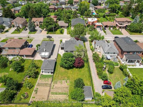 Photo 39 at 27 Gaydon Avenue, Pelmo Park W5, Toronto