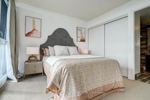 Photo 33 at 1007 - 10 Capreol Court, Waterfront Communities C1, Toronto