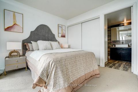 Photo 34 at 1007 - 10 Capreol Court, Waterfront Communities C1, Toronto