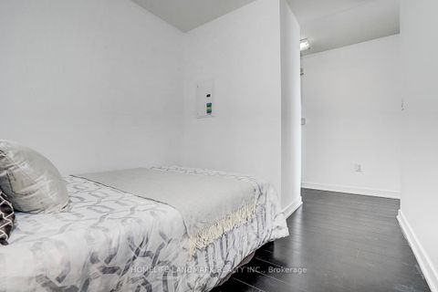 Photo 42 at 1007 - 10 Capreol Court, Waterfront Communities C1, Toronto