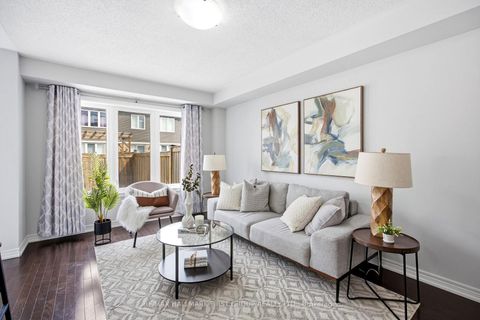 Photo 10 at 2405 Hill Rise Street, Windfields, Oshawa