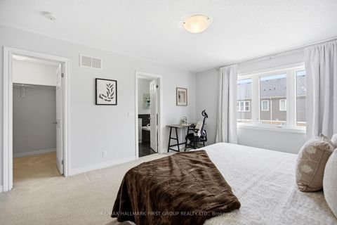 Photo 27 at 2405 Hill Rise Street, Windfields, Oshawa