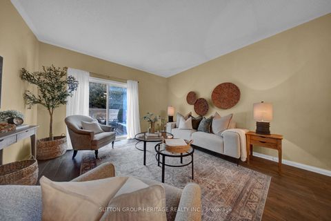 Photo 6 at 18 - 1111 Wilson Road N, Pinecrest, Oshawa