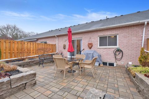 Photo 18 at 18 - 1111 Wilson Road N, Pinecrest, Oshawa