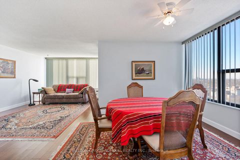 Photo 6 at 1502 - 100 Quebec Avenue, High Park North, Toronto