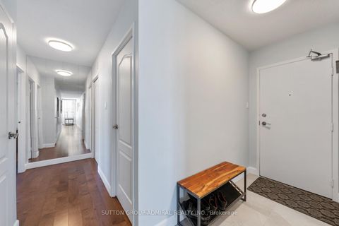 Photo 18 at 1502 - 100 Quebec Avenue, High Park North, Toronto