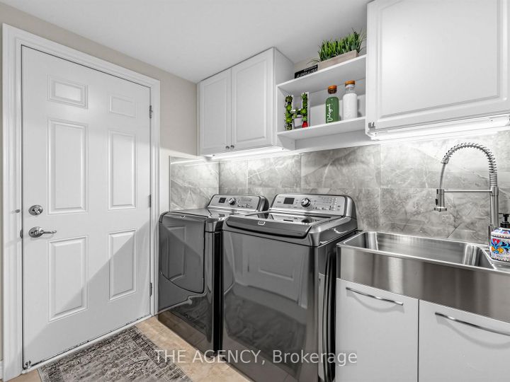 Photo 5 at 57 Morningside Drive, Georgetown, Halton Hills