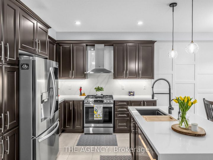 Photo 12 at 57 Morningside Drive, Georgetown, Halton Hills