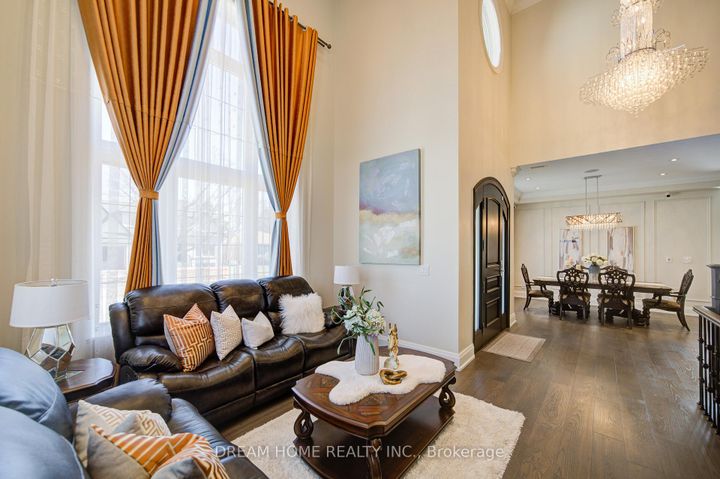 Photo 8 at 476 TENNYSON Drive, WO West, Oakville